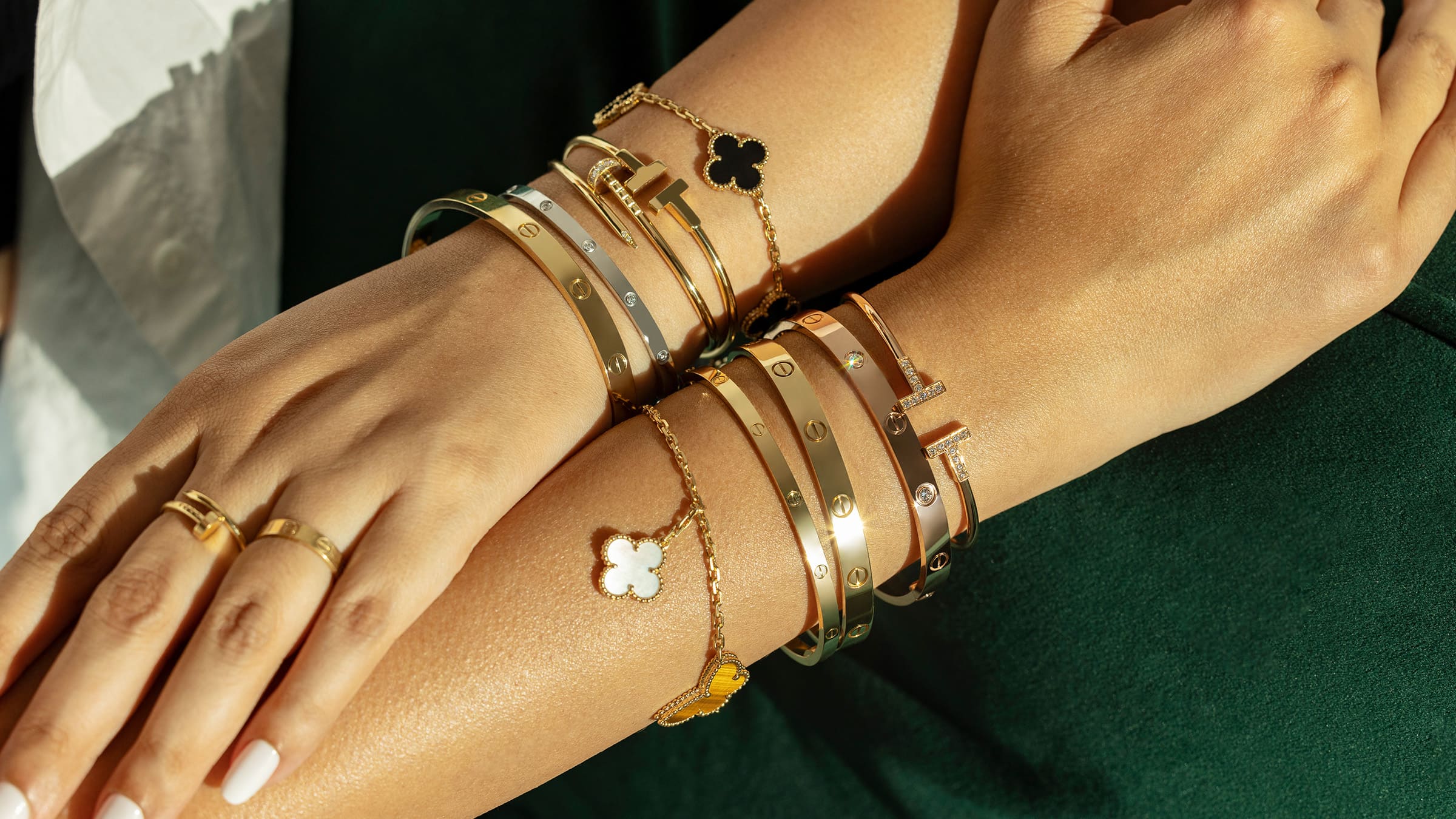 The 5 Best Designer Bracelets to Achieve a Perfect Wrist Stack